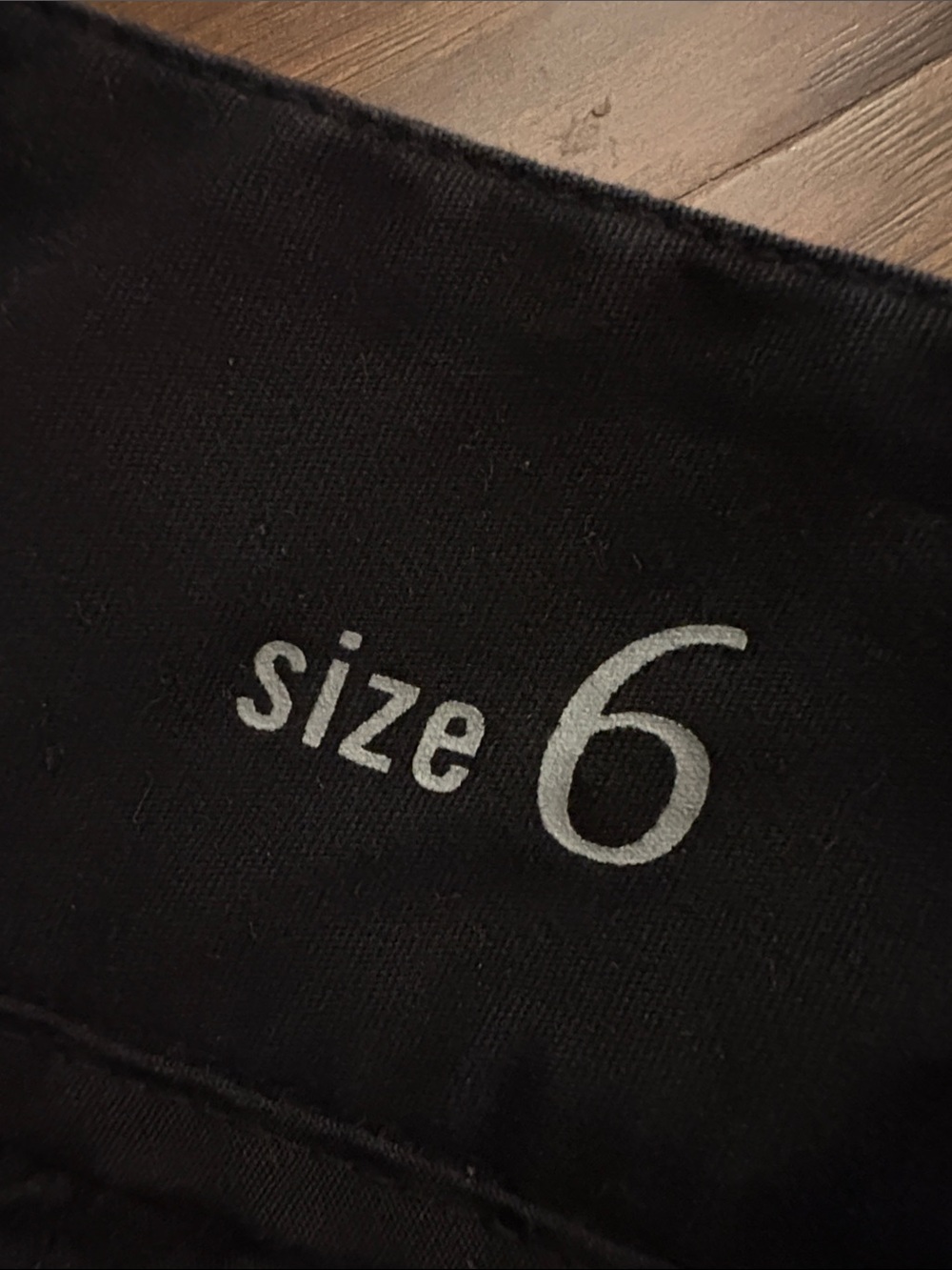 J. Crew Black Frankie Women's Tailored Bermuda Shorts Size 6 - Picture 3 of 5